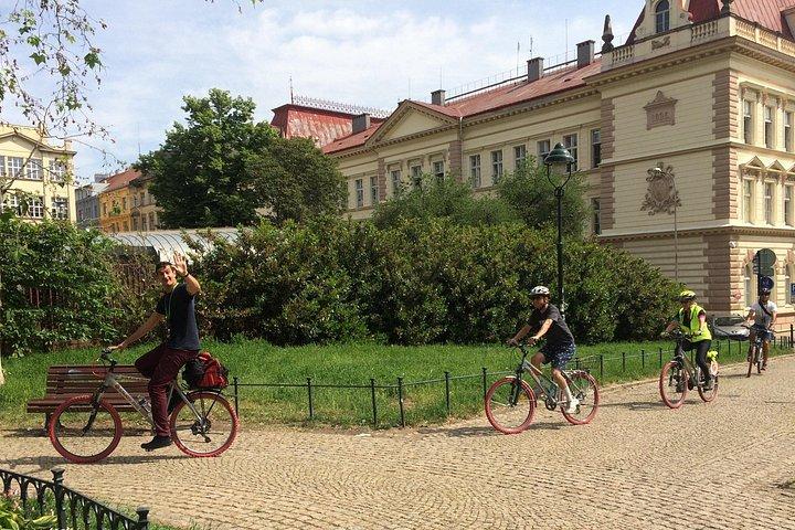 Exceptional Private Prague bike tour