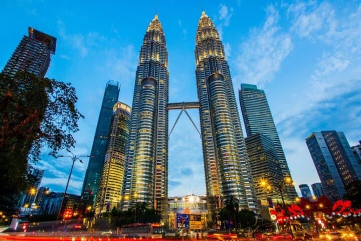 Kuala Lumpur Full Day Private Tour with 24 spots Of Wonders