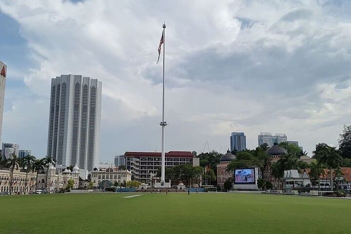 Kuala Lumpur Full Day Private Tour with 24 spots Of Wonders