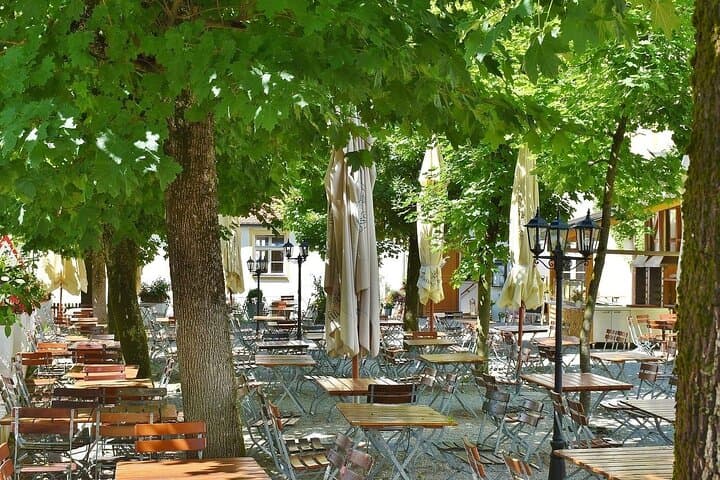 Historic Pubs of Berlin & Berlin Beer Tour