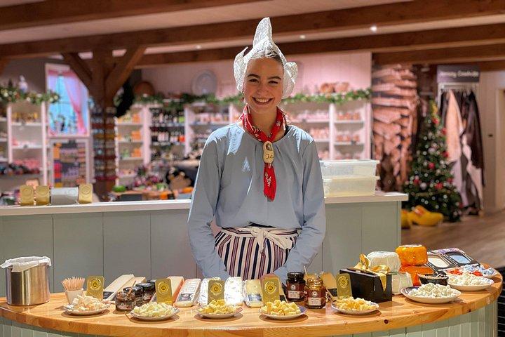 オランダのハイライトを巡るプライベート ガイド付きツアー (チーズの試飲付き)