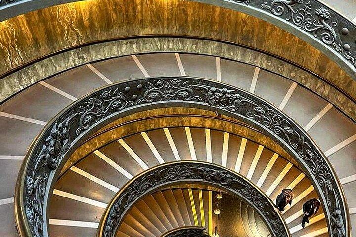 Tour pelos Museus do Vaticano com guia que fala russo