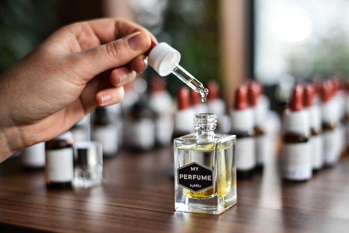 Workshop Parfum/Keulen Maken in het Hart van Florence