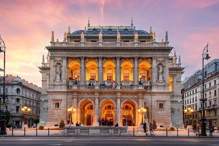 Privat Budapest City Tour med bil på 4 timmar