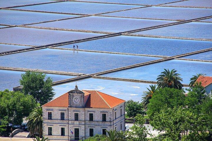 Transfer Dubrovnik to Split with Sightseeing in Ston Town