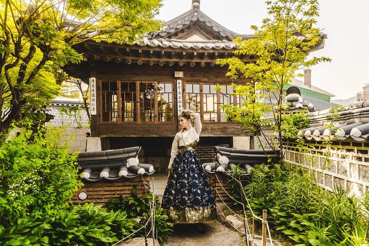 ソウルの地元の写真家とのプライベートバケーション写真セッション