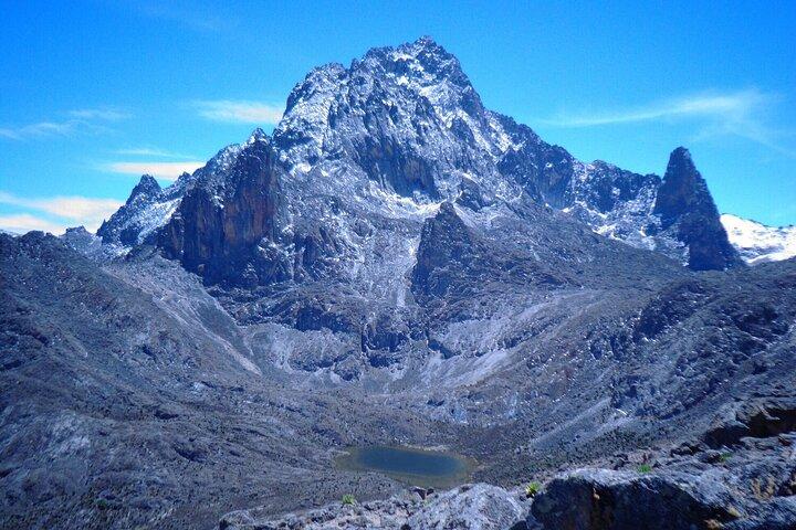 3 dagars Mount Kenya Trek med Sirimon Route