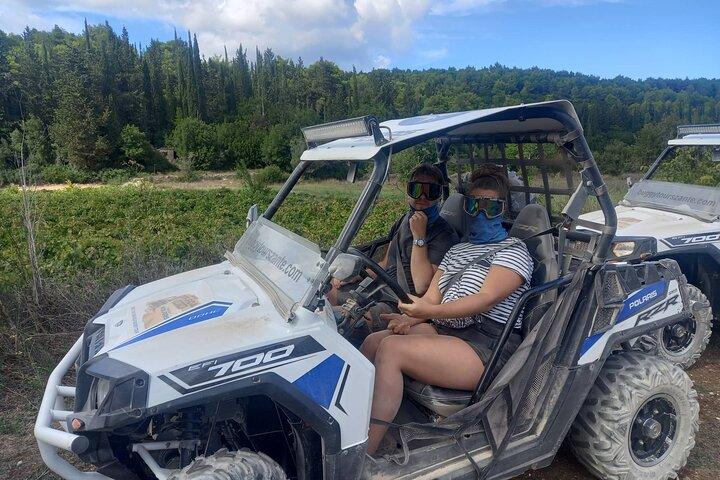 Selvkørende off-road buggytur med erfaren guide