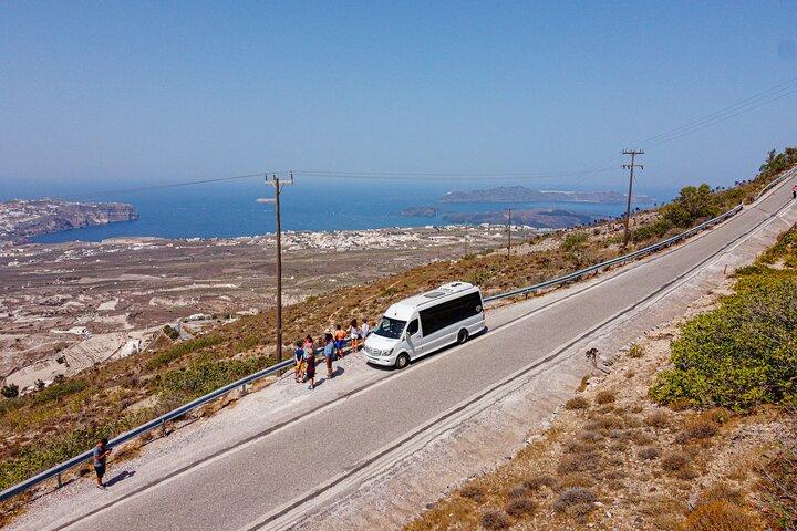 Santorin Highlights Minibustour mit Oia Sunset