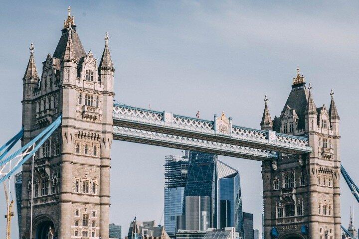 ベスト・オブ・ロンドン：少人数ウォーキングツアー（最大10時間、3時間）