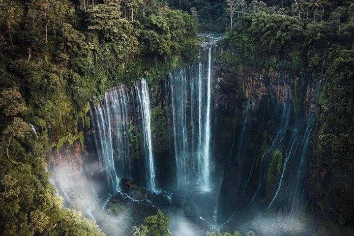 4 giorni sul monte Bromo nella cascata Sewu e nel tour del cratere Ijen