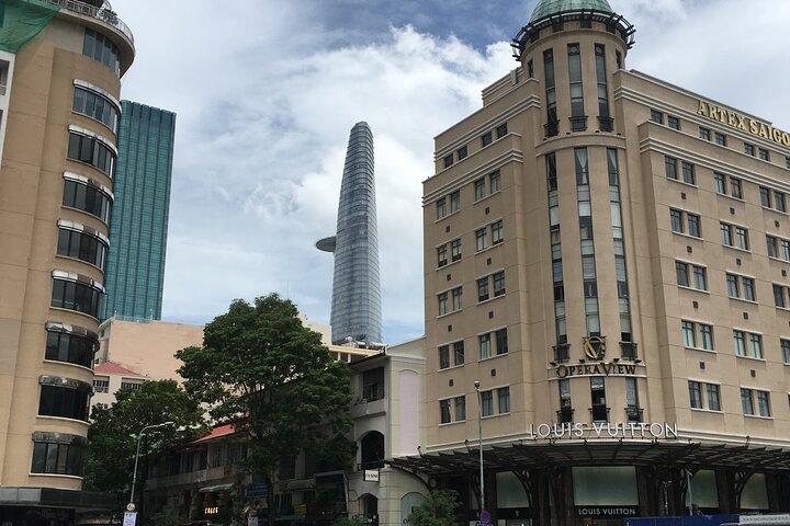 Excursão Terrestre Privada Phu My Port: Partes Invisíveis de Saigon
