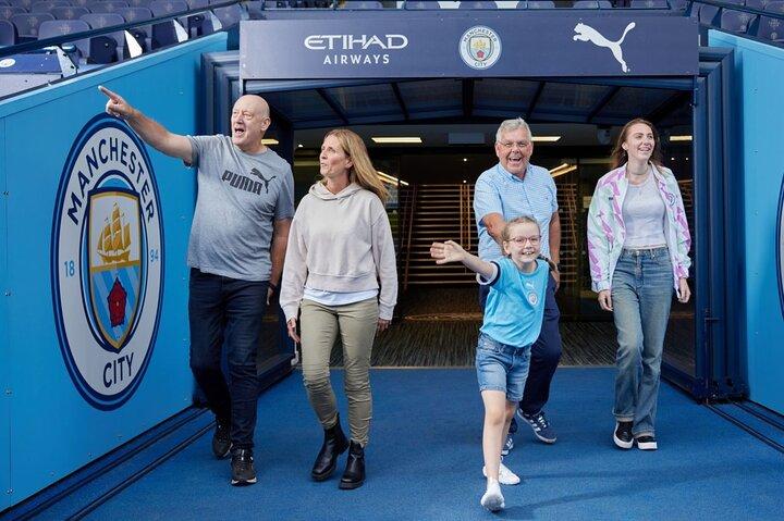 Etihad Stadium : visite du Manchester City FC en train depuis Londres
