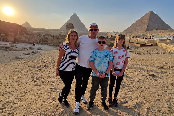 Excursão ao Cairo em ônibus grande saindo de Sharm El Sheikh