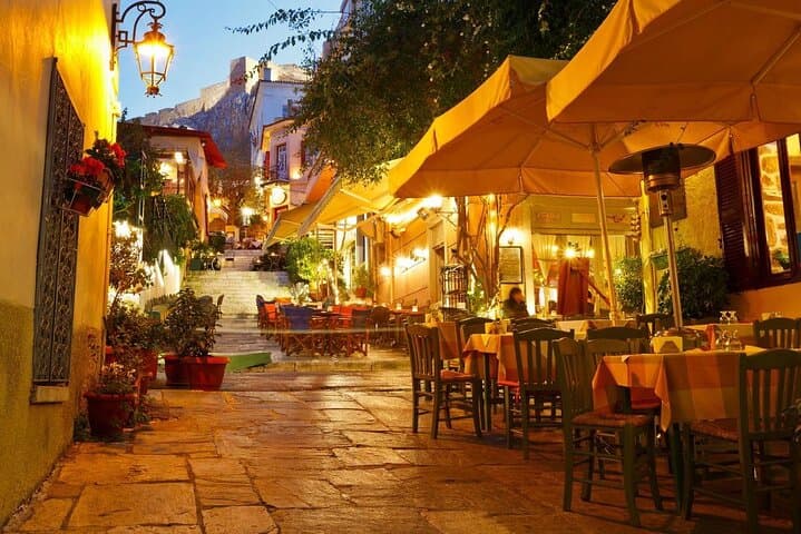 Mercedes Private Tour Highlights and Landmarks of Athens Layover