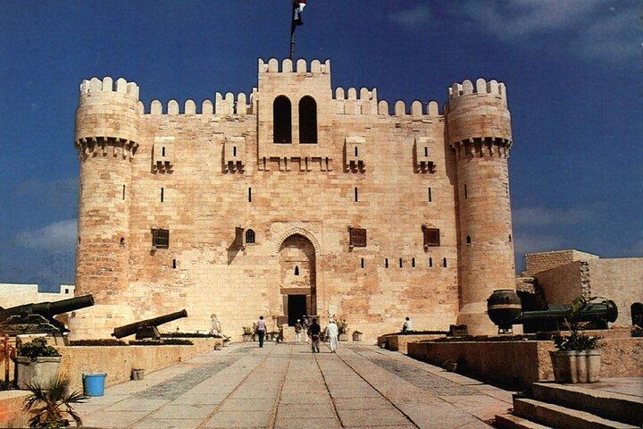 Alexandria Day Tour – Explore the City's Top Attractions!