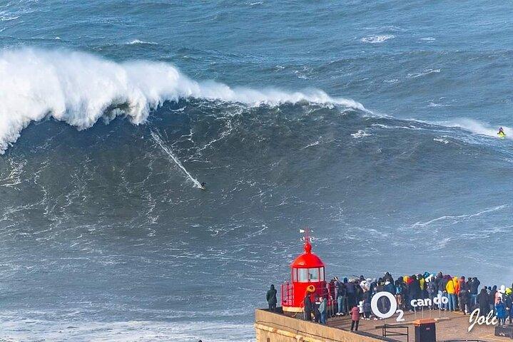 Private tour to Fátima, Nazaré, and Óbidos from Lisbon
