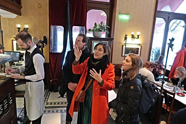 Private Café Wandering: Escursione attraverso la Belle Epoque di Budapest