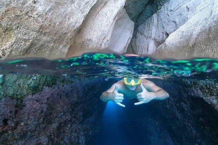 Excursion en bateau privé à Milos avec déjeuner