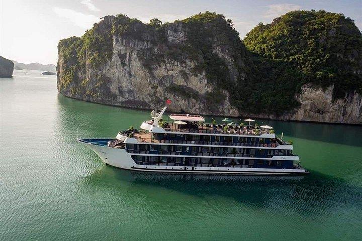 Crucero de lujo Rosy de 2 días y 1 noche en Halong y la bahía de Lan Ha desde Ha Long