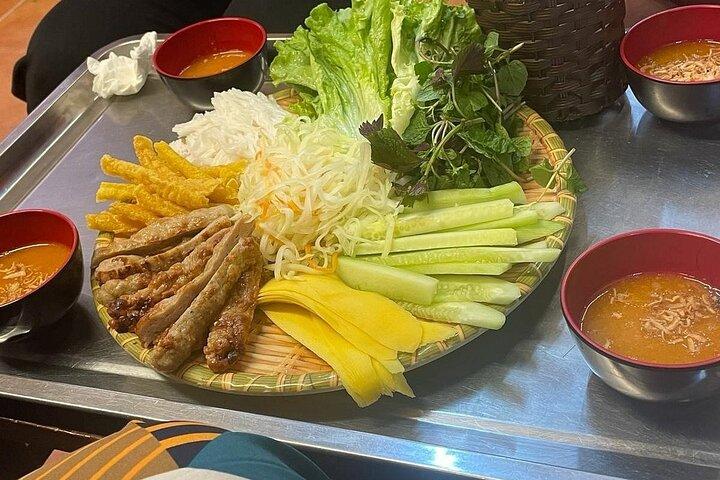 Visite privée de la cuisine de rue avec un guide gastronomique local