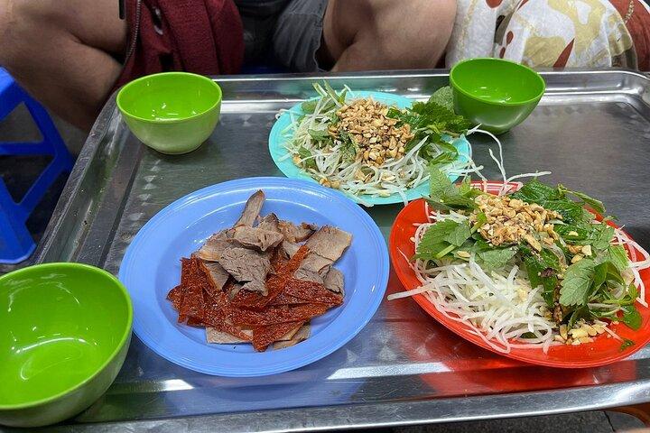 Visite privée de la cuisine de rue avec un guide gastronomique local