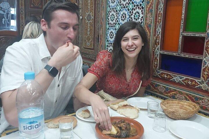 Marrakech Street Food med +10Smakprov & Tanjiamiddag|Guidad promenad