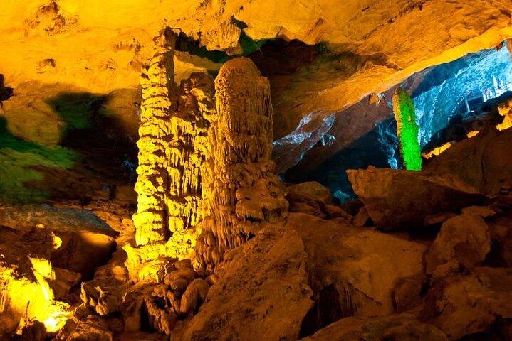 From Hanoi: Halong Bay Day Trip with Lunch and Transfers