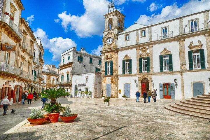 Tour privado de Alberobello Martina Franca y Locorotondo desde Bari
