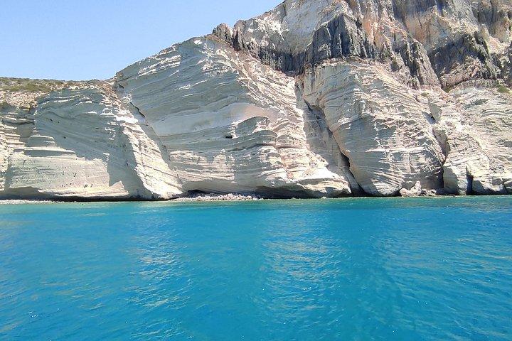 パロス島発海賊船での楽しい水泳クルーズ