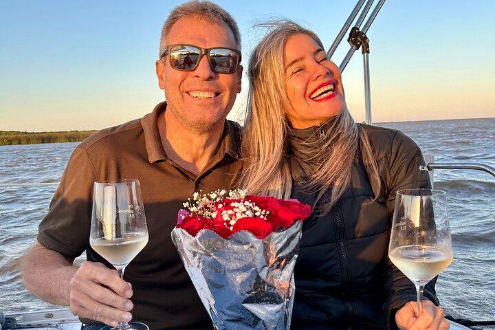 Sunset Sailing cruise in Buenos Aires