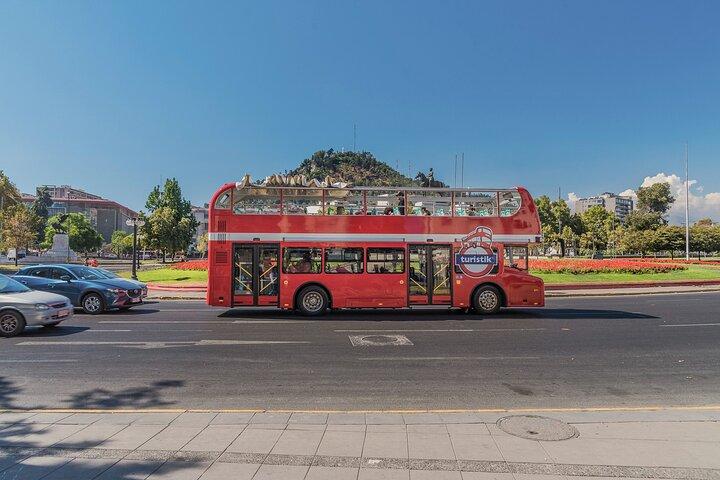 Santiago : Hop-On Hop-Off, Cerro San Cristobal and Adventure