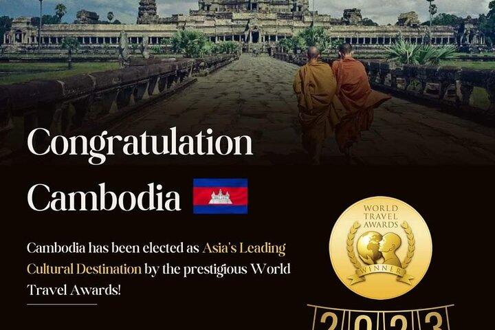 One Day Tour cover med store templer og solnedgang
