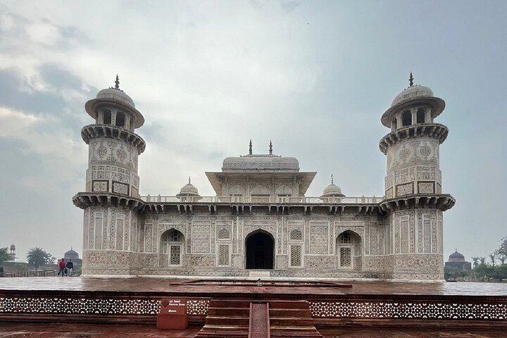2 - Día Taj Mahal, Fatehpur Sikri & Jaipur Heritage Tour desde Agra