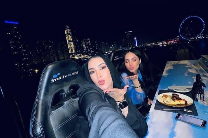Dubai: Sky Dining Experience con trasporto privato