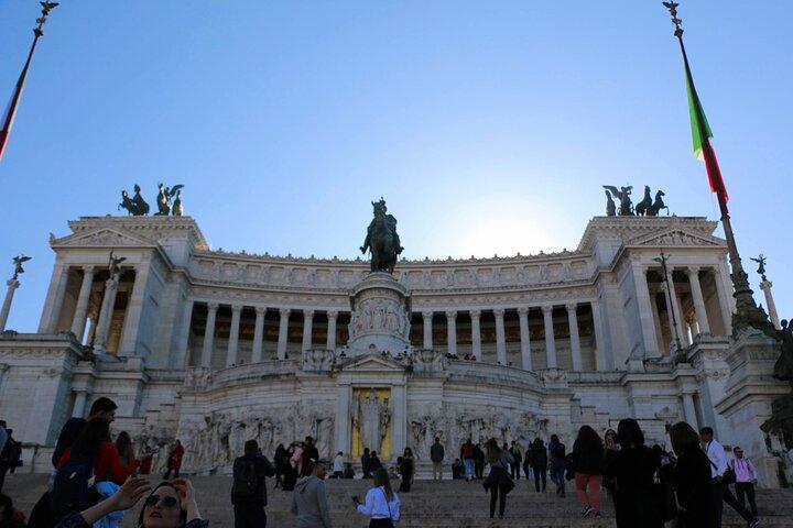 3 hour Golf Cart tour of Rome with Gelato