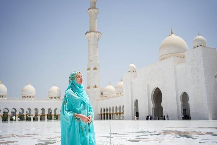 Museu do Louvre e Grande Mesquita com Traslados Opcionais