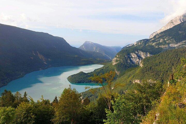 Excursão ao Lago Molveno e Destilaria Grappa com degustações