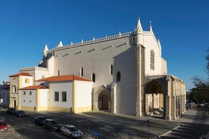 Private Évora Tour With Wine Experience and Wine Tasting