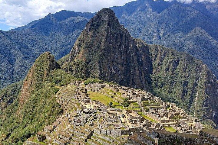 Short Inca Trail to Machu Picchu 2D/1N from Cusco