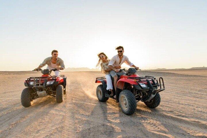 Marsa Alam Quad Bike Safari et promenade en chameau avec dîner et spectacle