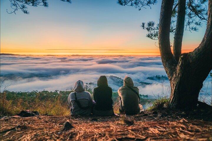 Nccdalat : Cloud Hunting Sunrise Hike, Ritiro auto e colazione