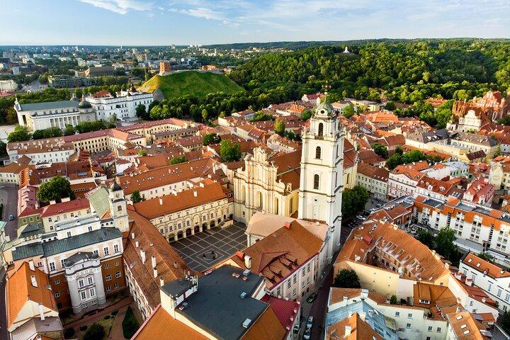 Private Tour durch die drei Hauptstädte Litauens ab Vilnius