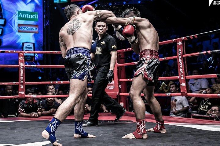 Show de boxe Max Muay Thai em Pattaya
