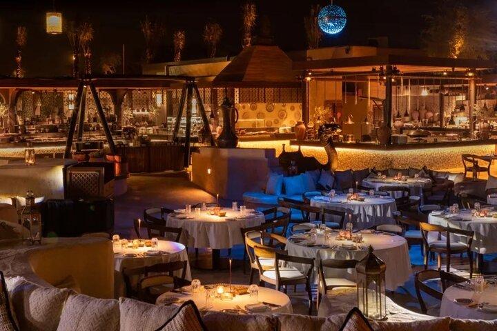 Diner bij Al Hadhierah Bab Al Shams