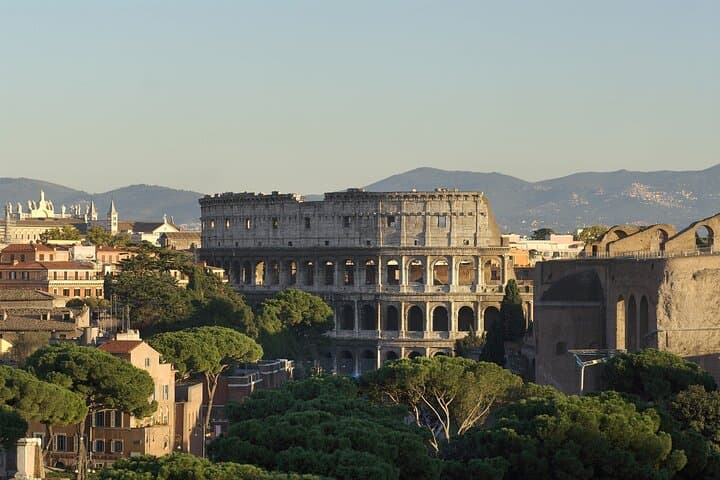 Rome Colosseum & Forum Guided Tour - Small Group or Private