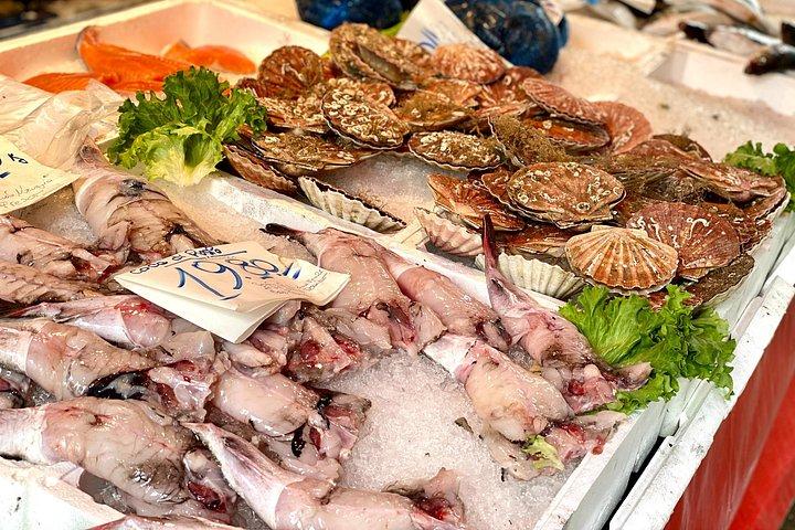 マンマ・ミーア！ヴェネツィアの屋台の食べ物の試飲と市内ガイド付きツアー