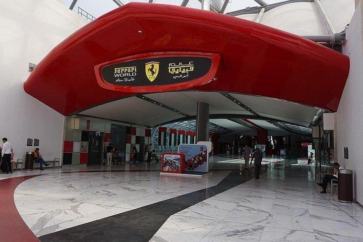 ドバイ発アブダビ市内プライベートツアー