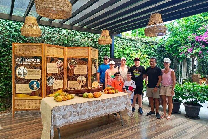 Tour in nave da crociera della fattoria del cioccolato e del caffè a Manta