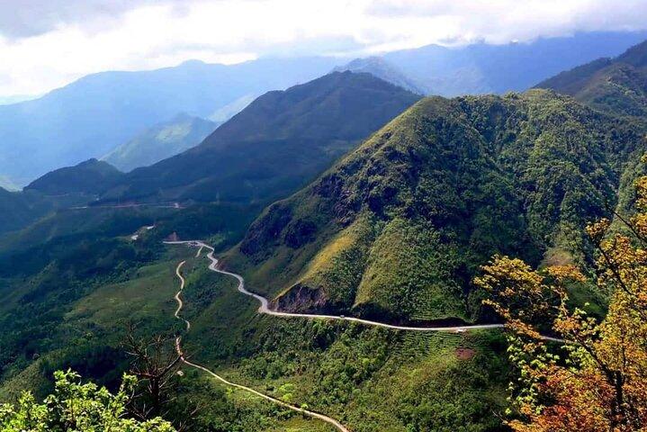 De Sapa: excursão de aventura a O Quy Ho e Trekking Sin Chai Village